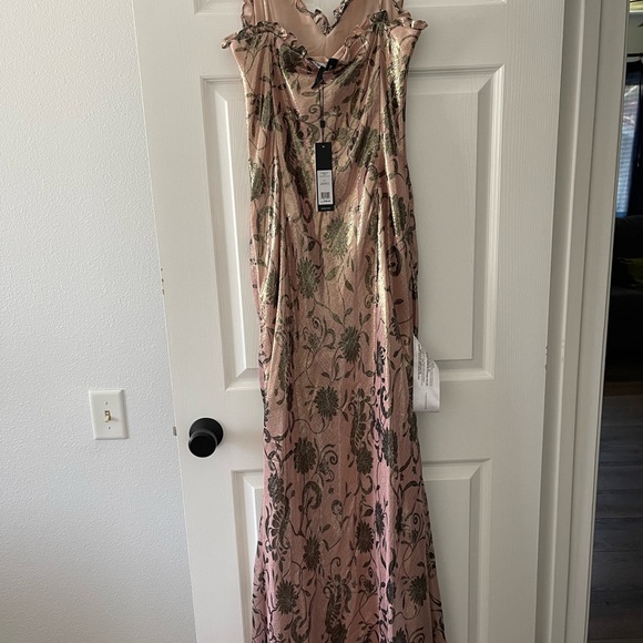 NEW BCBG Metallic Pink Maxi Dress - Picture 3 of 8